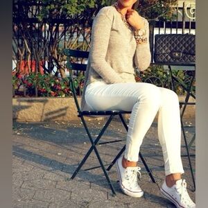 Women’s Converse Chuck Taylor Canvas Classic Low Top White Lace Up Sneaker 7.5